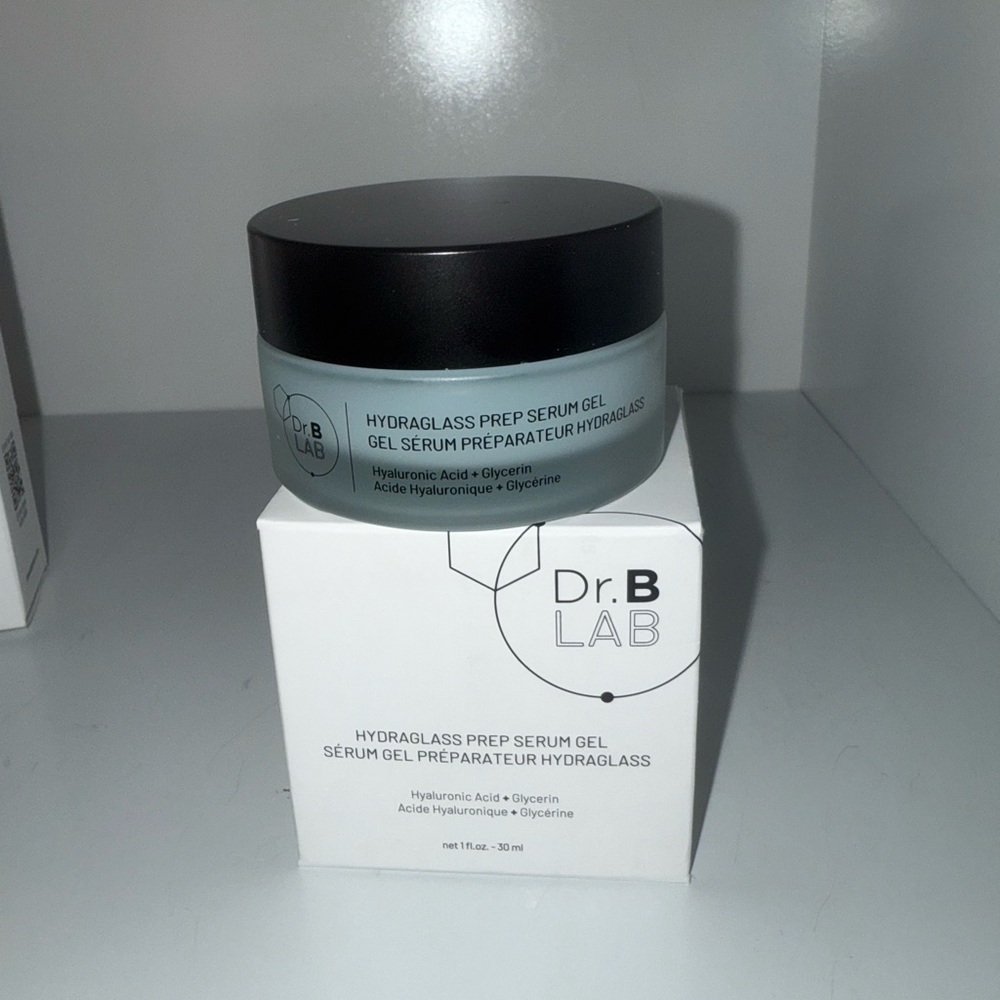 Dr. Brandt hydraglass prep serum